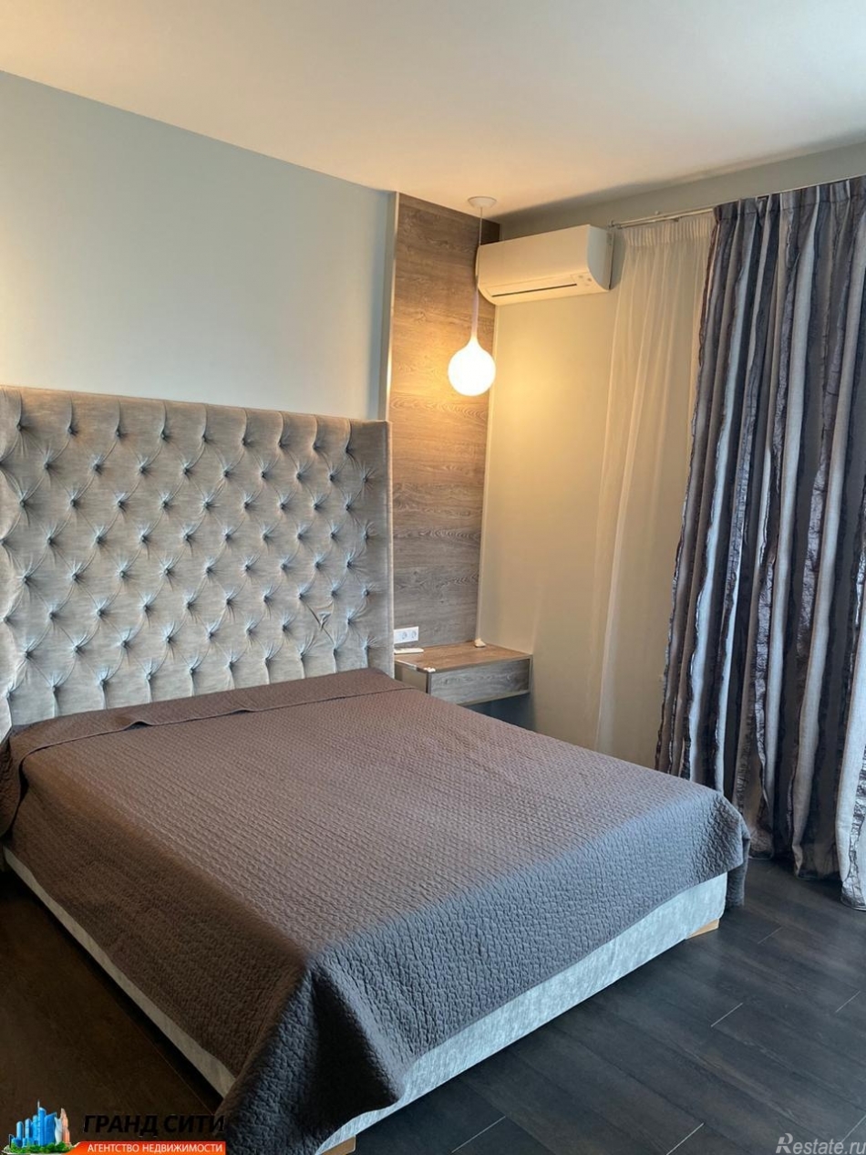 Аренда 4-комн квартиры на вторичном рынке ул. Саляма Адиля,  д. 2,  к. 1