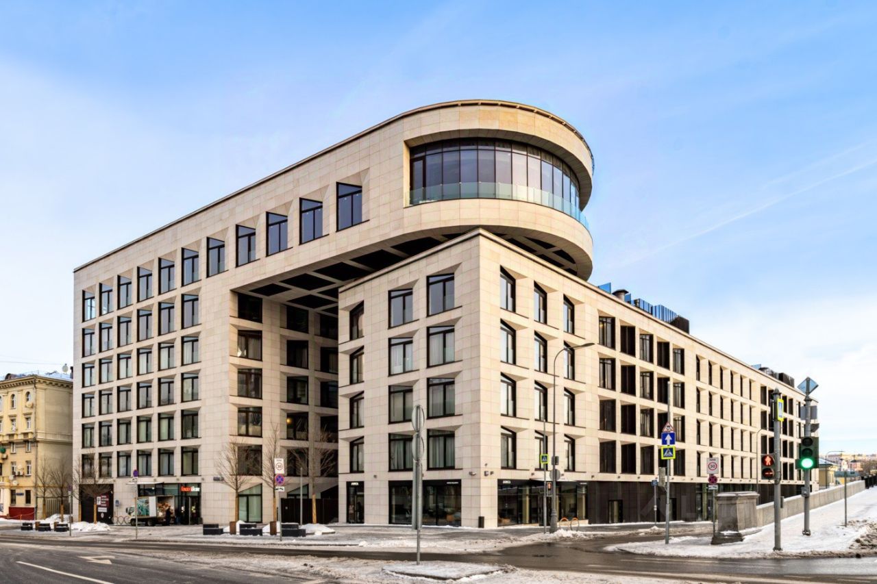 Продажа 4-комн квартиры на вторичном рынке Садовническая улица, 29