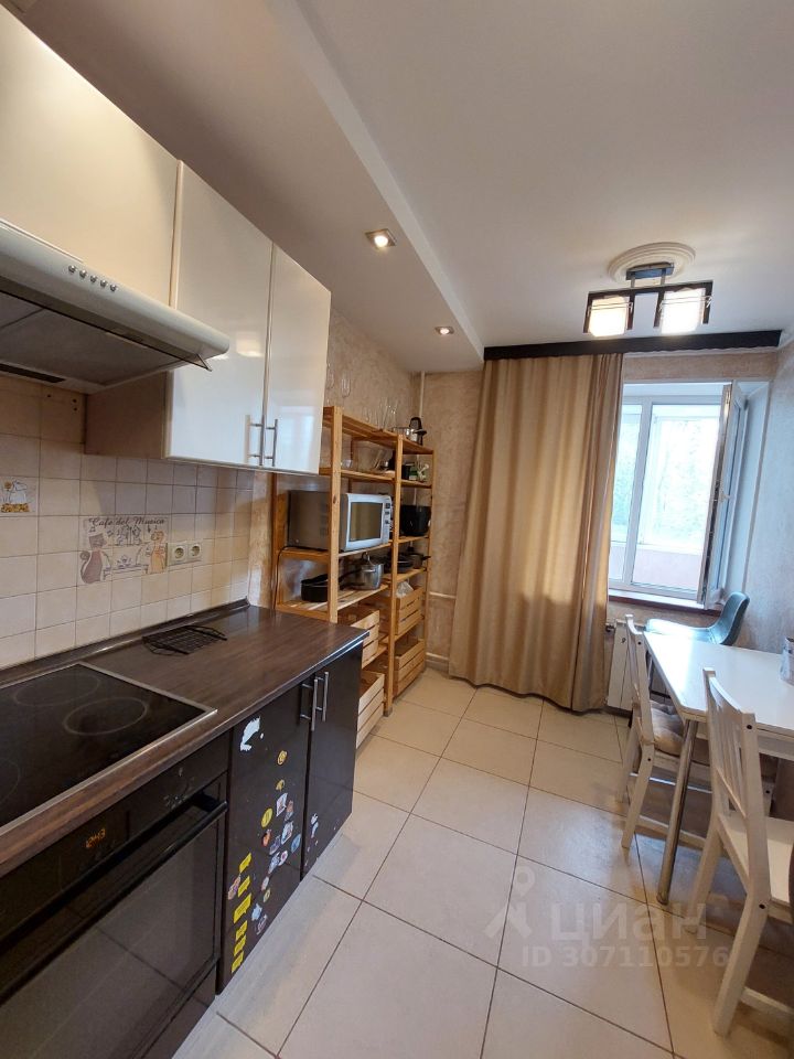 Аренда 2-комн квартиры на вторичном рынке Тарусская улица, 18К2