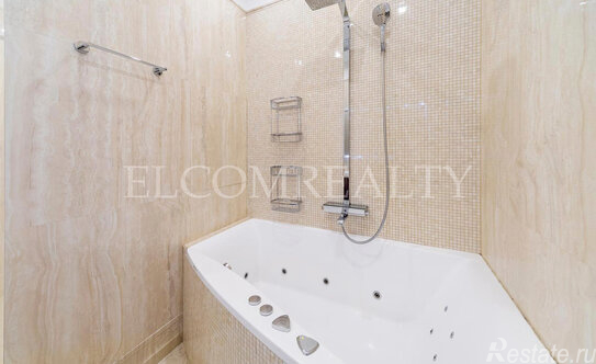 Продажа 3-комн квартиры на вторичном рынке Заречье рп, Университетская ул,  д. 4