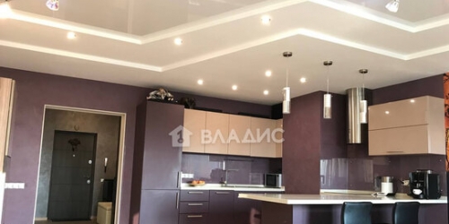 2-комн квартира Большеохтинский пр-кт,  д. 9