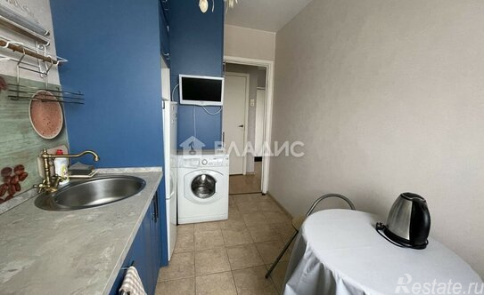 Продажа 1-комн квартиры на вторичном рынке Московский пр-кт,  д. 207