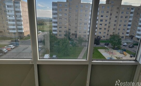 Продажа 1-комн квартиры на вторичном рынке Колпино г, Ленина пр-кт,  д. 4 к3