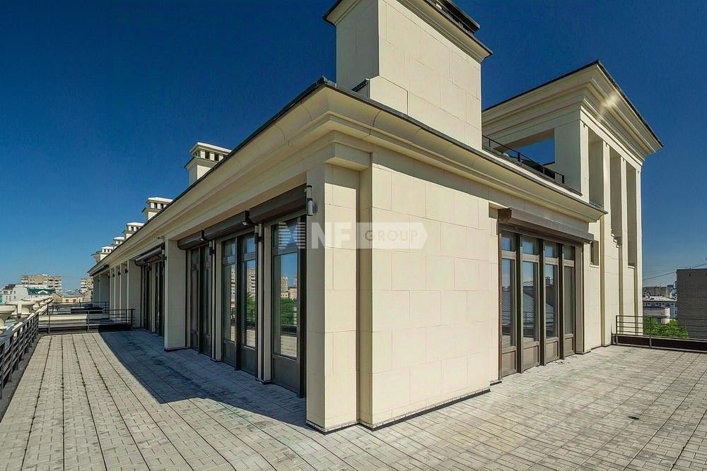 Продажа 4-комн квартиры на вторичном рынке Большой Левшинский переулок, 11