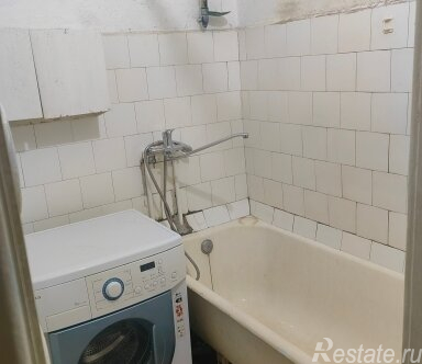 Продажа 2-комн квартиры на вторичном рынке Металлистов пр-кт,  д. 8