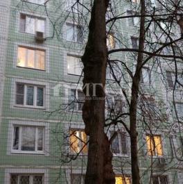 Продажа 2-комн квартиры на вторичном рынке Карельский бульвар,  д. 2 к2
