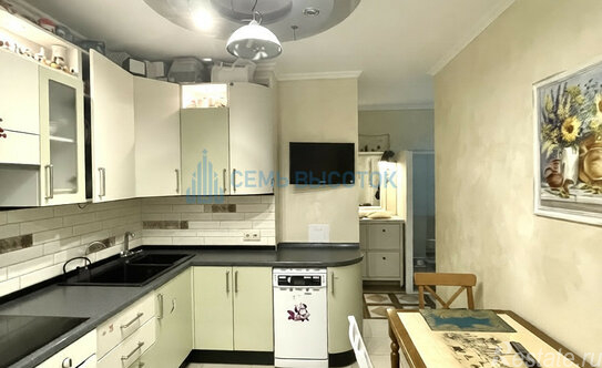 Продажа 3-комн квартиры на вторичном рынке Кавказский б-р,  д. 29,  к. 2