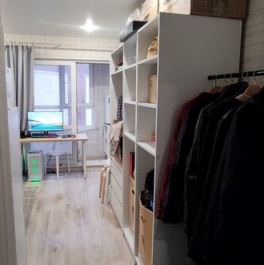 Продажа 1-комн квартиры на вторичном рынке Нахабино, ул Покровская,  д. 1,  к. 1