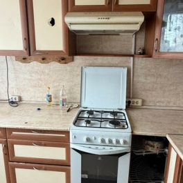 Продажа 2-комн квартиры на вторичном рынке Колпино г, Трудящихся б-р,  д. 17