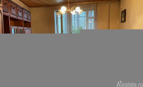 Продажа 1-комн квартиры на вторичном рынке Гатчина г, Хохлова ул,  д. 8