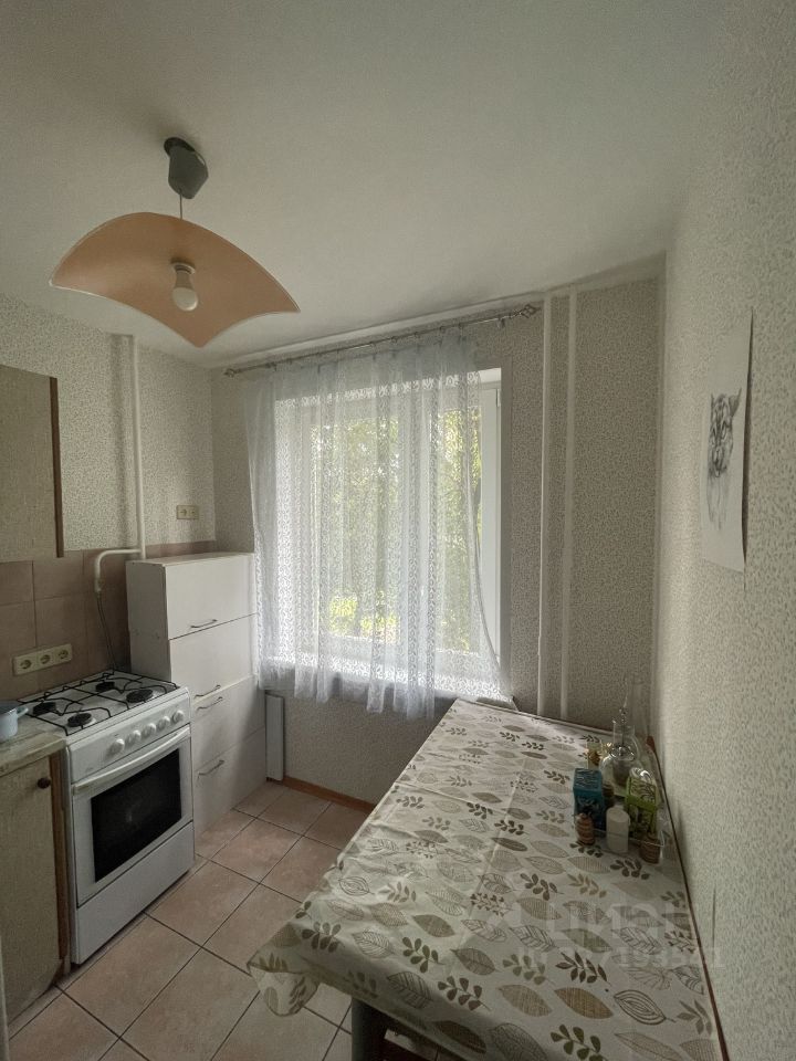 Продажа 2-комн квартиры на вторичном рынке улица Свободы, 73К1