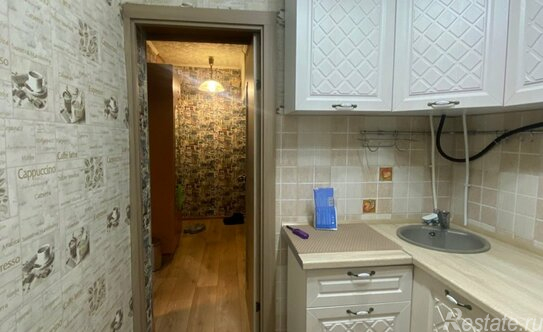 Продажа 1-комн квартиры на вторичном рынке Санкт-Петербургское шоссе,  д. 67,  к. 2