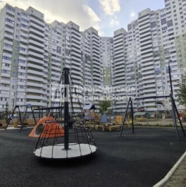 Продажа 3-комн квартиры на вторичном рынке Шушары п,  д. 6