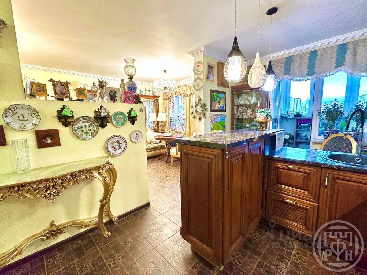 Продажа 1-комн квартиры на вторичном рынке бульвар Александра Грина, 2к1
