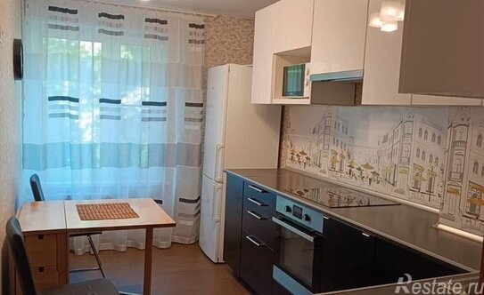 Аренда 3-комн квартиры на вторичном рынке ул Уссурийская,  д. 3,  к. 1