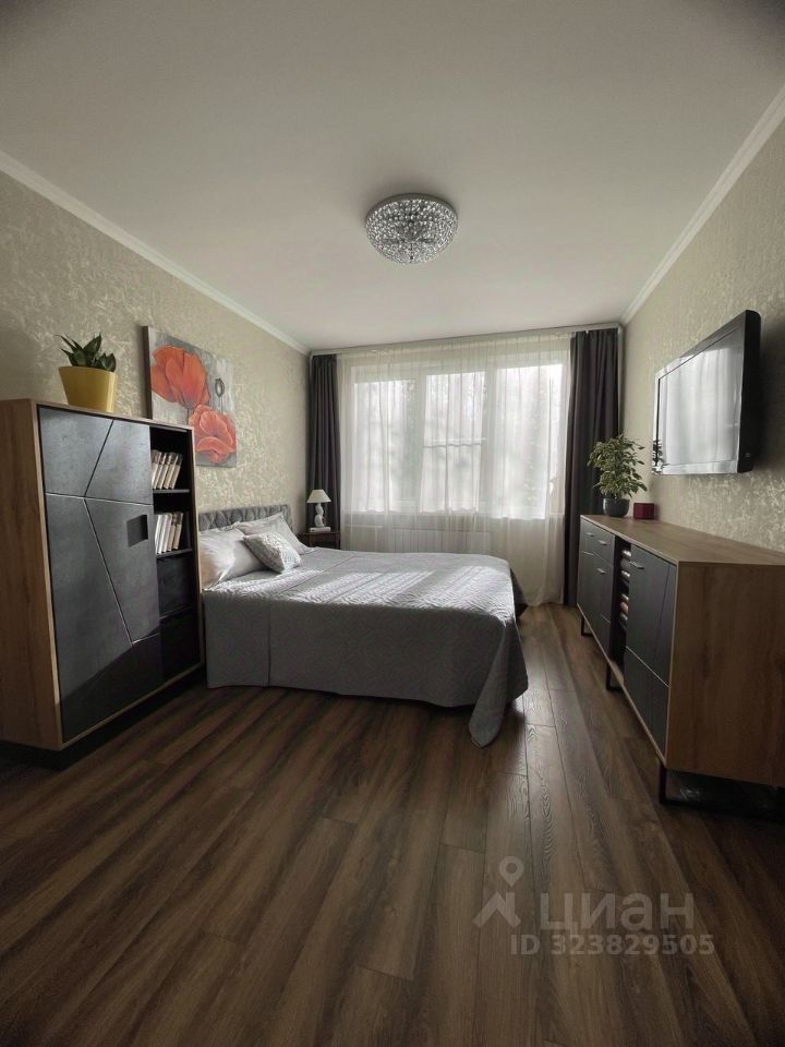 Продажа 2-комн квартиры на вторичном рынке Байконурская улица, 15