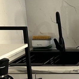 Продажа 2-комн квартиры на вторичном рынке улица Плещеева, 18