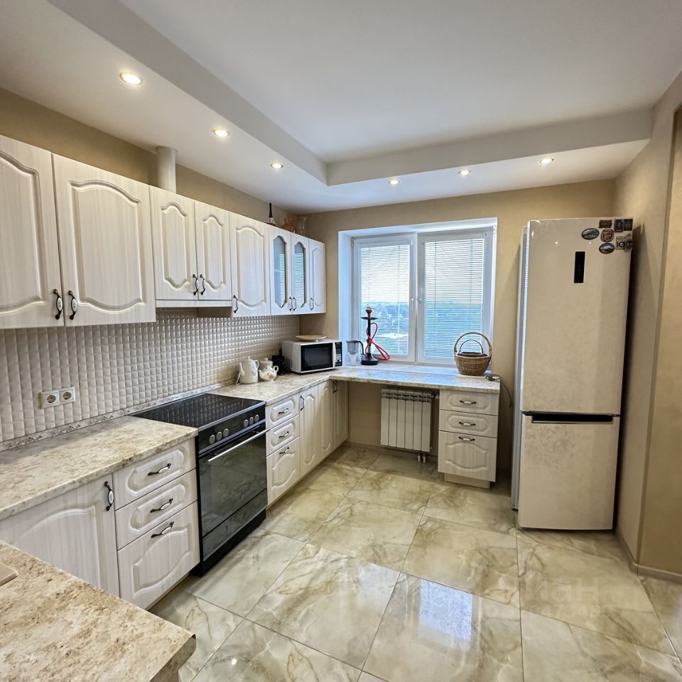 Продажа 2-комн квартиры на вторичном рынке Раменское, улица Лучистая, 1