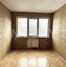 Продажа 3-комн квартиры на вторичном рынке аллея Поликарпова,  д. 3,  к. 1