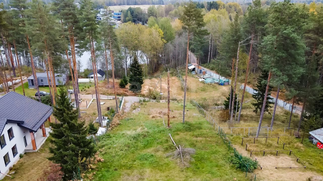 Продажа земли Лесное озеро кп,  д. 104