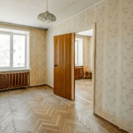 Продажа 2-комн квартиры на вторичном рынке Пограничника Гарькавого ул,  д. 16,  к. 3