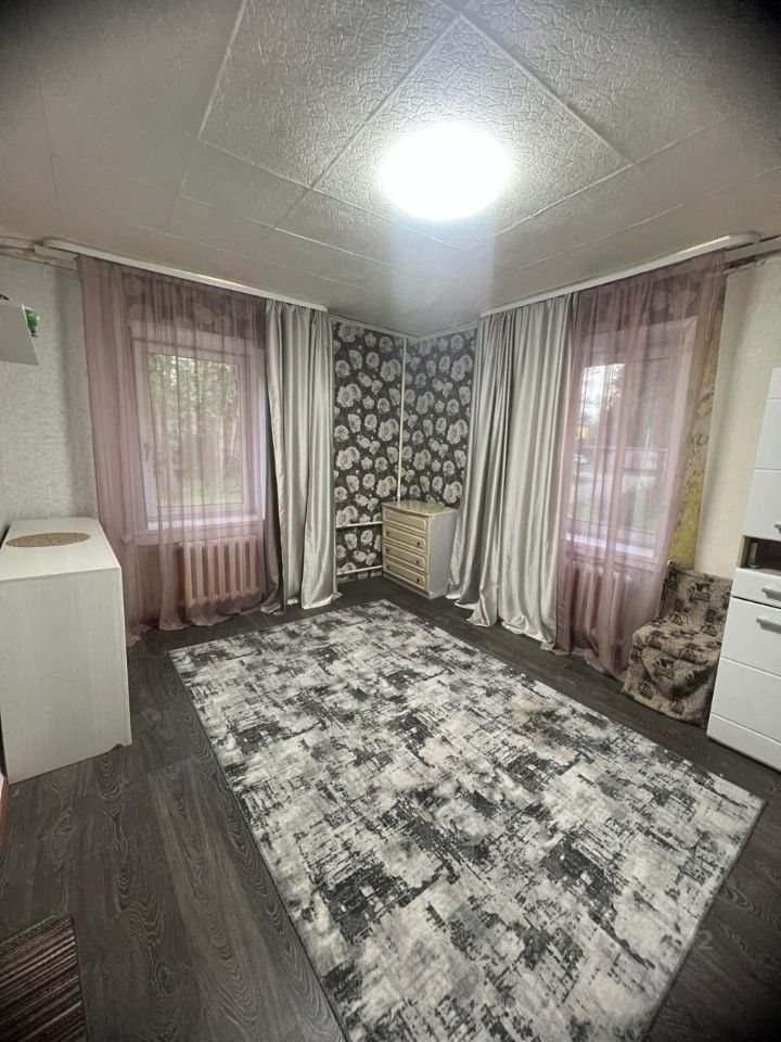 Продажа 2-комн квартиры на вторичном рынке Южный мкр, улица Карла Маркса,  д. 8