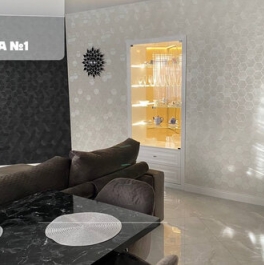 Продажа 4-комн квартиры на вторичном рынке улица Маршала Захарова