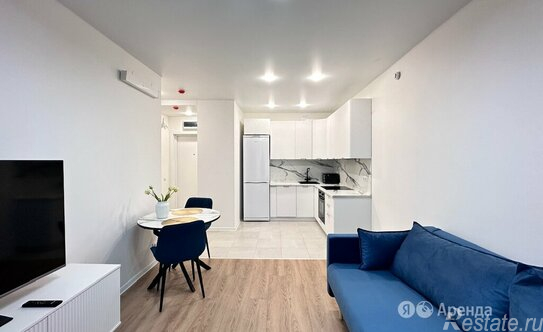 Аренда 2-комн квартиры на вторичном рынке ул Старонародная,  д. 4