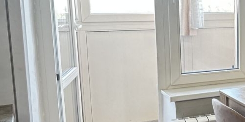 3-комн квартира улица Корнейчука, 18