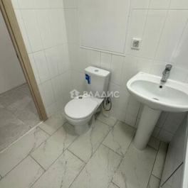 Продажа 2-комн квартиры на вторичном рынке Базовская улица,  д. 24Б