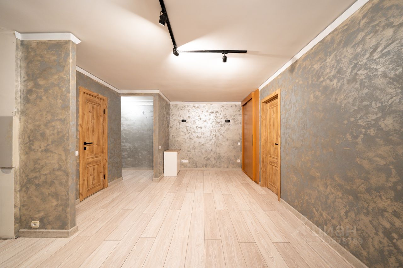 Продажа 2-комн квартиры на вторичном рынке Красногорск, Речная улица, 6