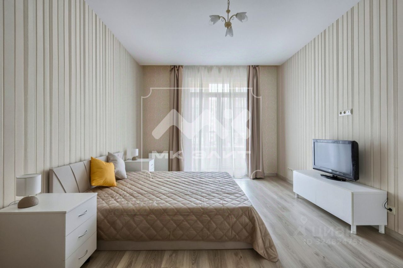 Аренда 1-комн квартиры на вторичном рынке проспект Малый Васильевского острова, 52