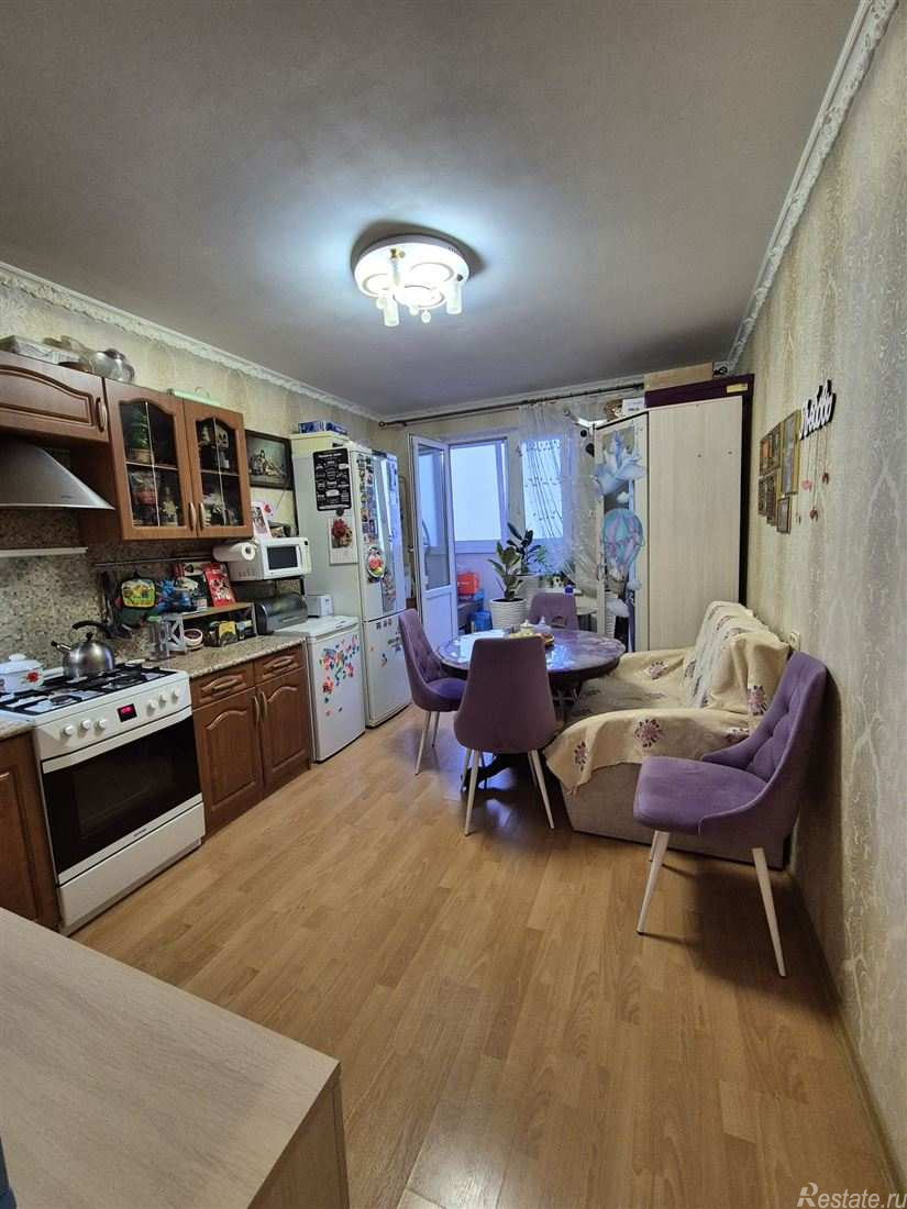 Продажа 1-комн квартиры на вторичном рынке Гатчина, ул Рощинская, д. 17б к 1