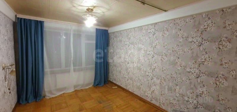 Продажа 1-комн квартиры на вторичном рынке улица Крыленко, 21