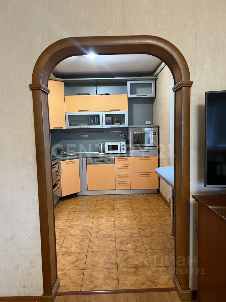 Продажа 4-комн квартиры на вторичном рынке Митинская улица, 40К1