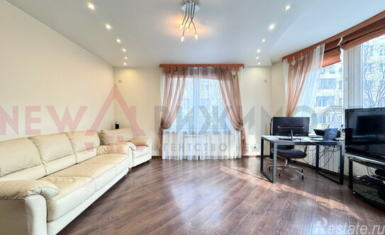 Продажа 2-комн квартиры на вторичном рынке ул Вавиловых,  д. 9,  к. 5