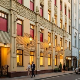 Продажа 2-комн квартиры на вторичном рынке Староконюшенный переулок