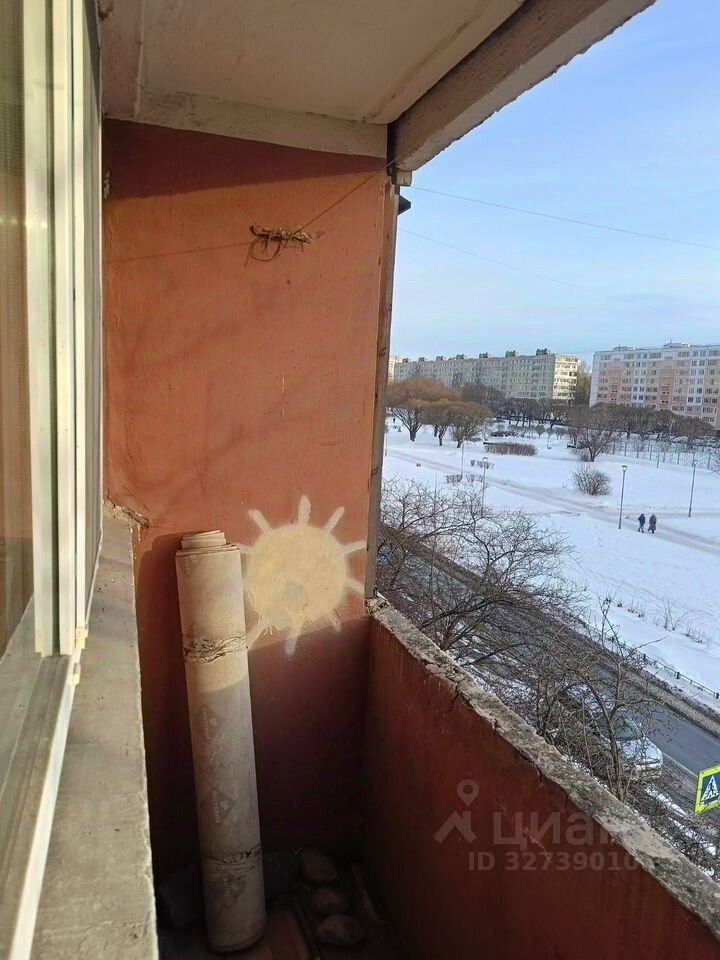 Продажа 3-комн квартиры на вторичном рынке улица Турку, 10К1