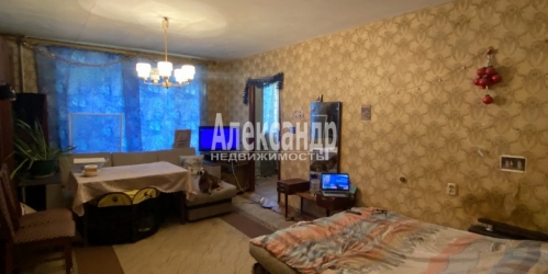 3-комн квартира Бурцева ул. ,  д. 19