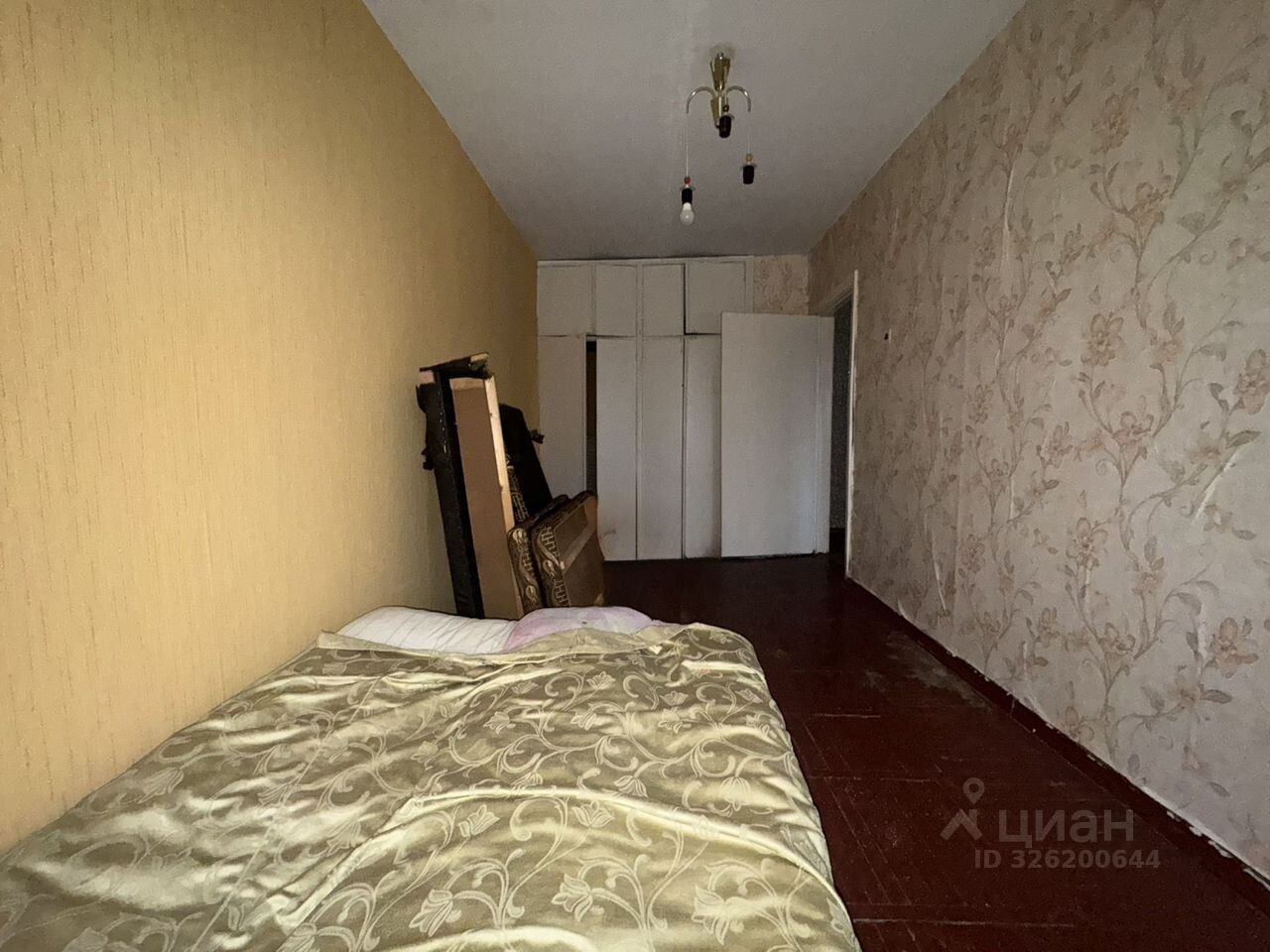 Продажа 2-комн квартиры на вторичном рынке Сясьстрой, Петрозаводская улица, 4