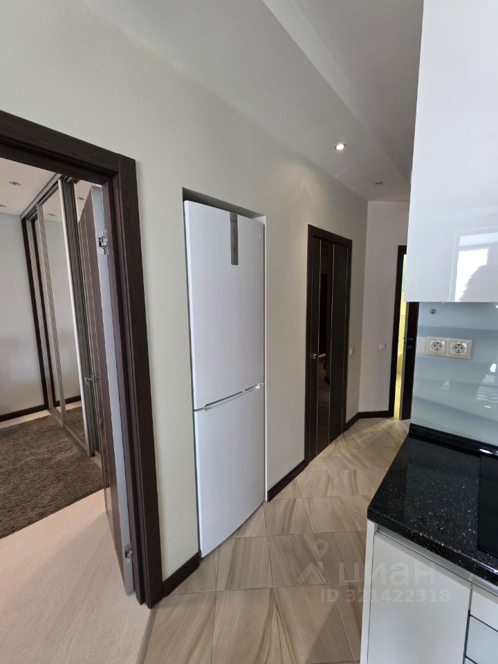 Продажа 2-комн квартиры на вторичном рынке Химки, улица Строителей, 5А