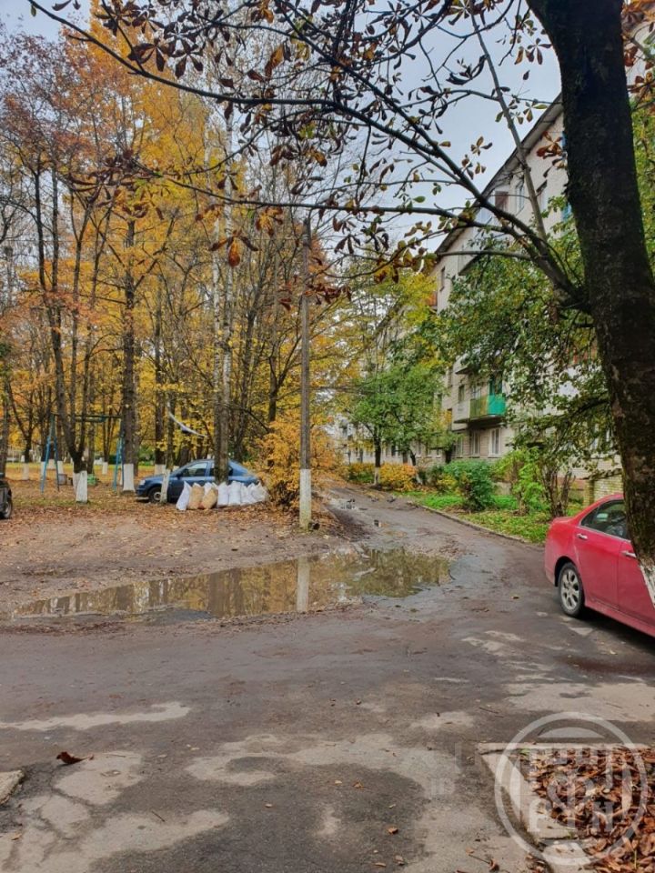 Продажа 1-комн квартиры на вторичном рынке Сланцы, улица Грибоедова, 14