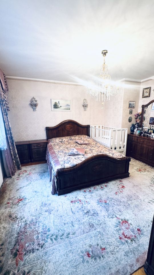 Продажа 3-комн квартиры на вторичном рынке Оршанская улица, 9