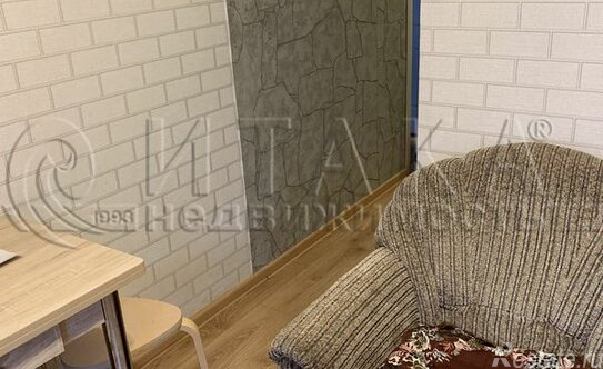 Аренда 1-комн квартиры на вторичном рынке ул Замшина,  д. 18