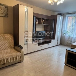 Продажа 1-комн квартиры на вторичном рынке Серпухов, улица Луначарского,  д. 37