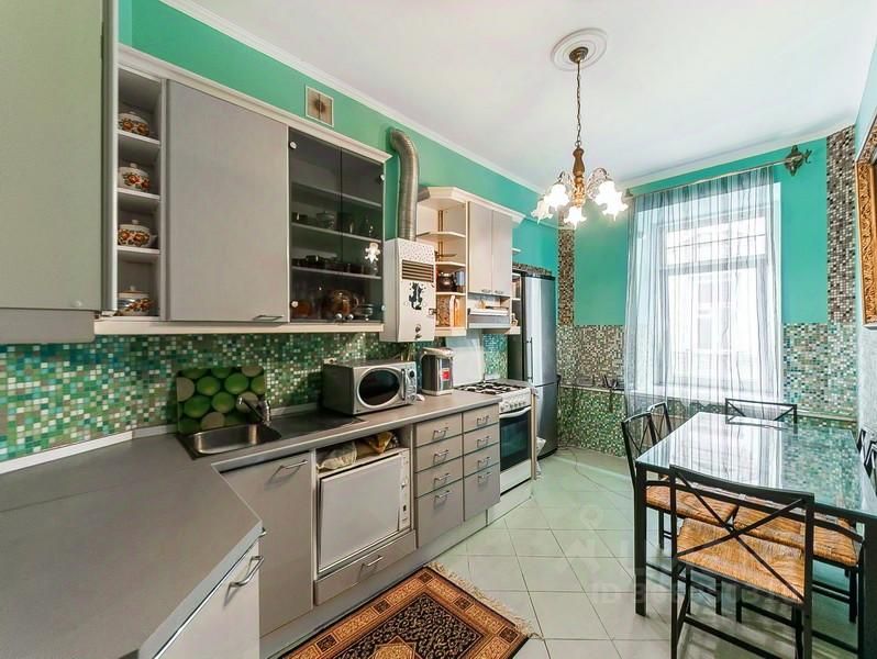 Продажа 4-комн квартиры на вторичном рынке Большой Козихинский переулок, 8