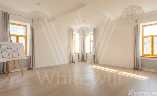 Продажа 7-комн квартиры на вторичном рынке Бобров переулок