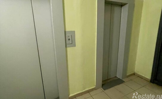 Продажа 2-комн квартиры на вторичном рынке Бухарестская ул,  д. 152,  к. 2