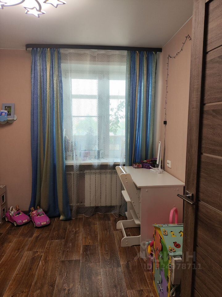 Продажа 3-комн квартиры на вторичном рынке Электросталь, улица Карла Маркса, 17а