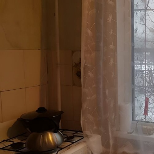 2-комн квартира Коммунар г., улица Бумажников, 7